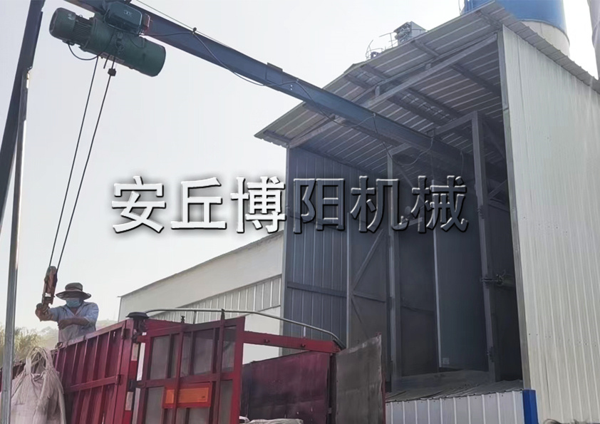水泥噸袋拆包機可以解決哪些煩惱呢？