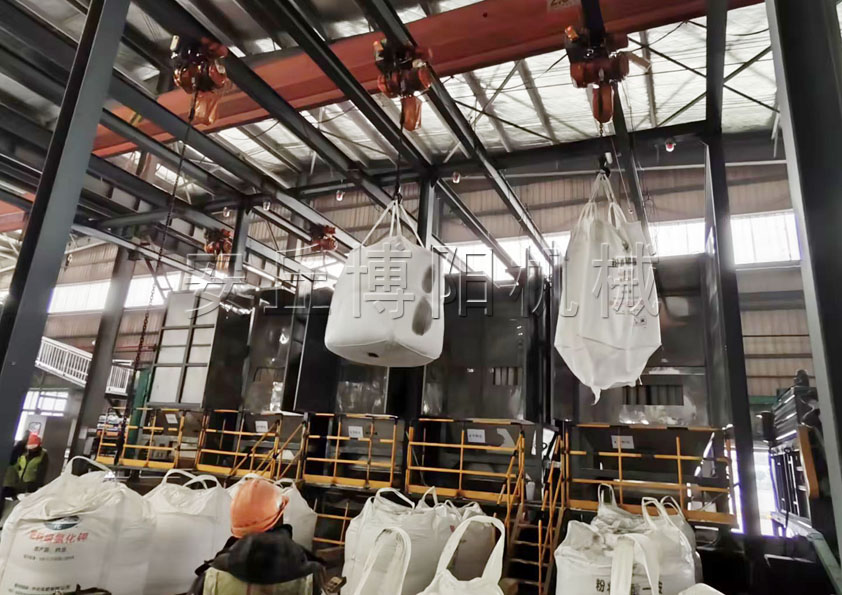 氯化鈉噸袋破袋機(jī)核心組成 無塵噸袋拆包機(jī)主要特點(diǎn)